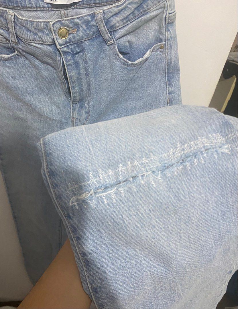 Zara pants (Category: Jeans) located in Manila. Submitted by getitfromjul (Listing ID 1403790142, Image 2). Description: waist 29 originally ripped so i had it stitched see photks.