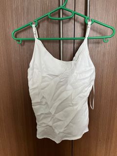 (Category: ) located in . Submitted by yna.items (Listing ID 1403647247, Image 1). Description: .