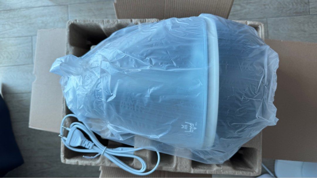 Baby moov humidifier (Category: Air Purifiers & Dehumidifiers) located in Manila. Submitted by sunflowershoppp (Listing ID 1403898983, Image 3). Description: Brand new with box .