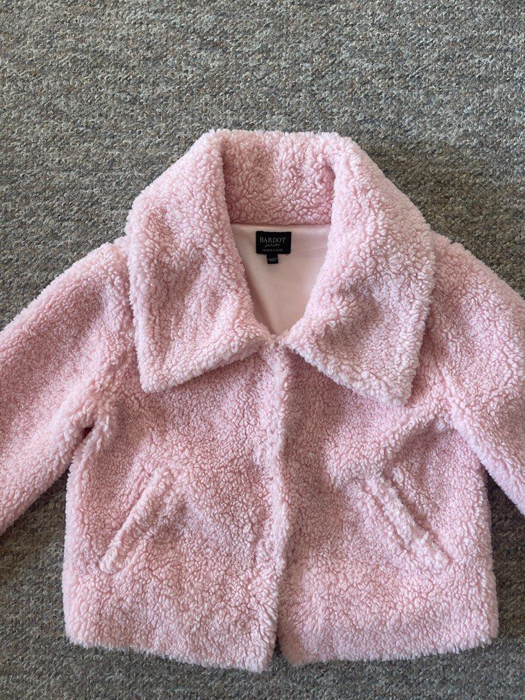 Bardot Jacket (Category: Women's Clothes) located in Liverpool. Submitted by amraluckett (Listing ID 1403880468, Image 3). Description: Bardot Junior Size 14 woman Size 6-8.