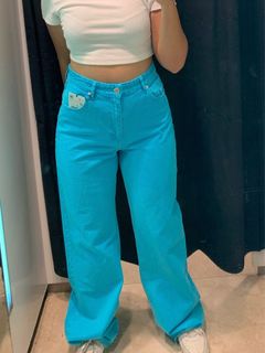 (Category: ) located in . Submitted by decluttersxoxo (Listing ID 1403933298, Image 1). Description: .