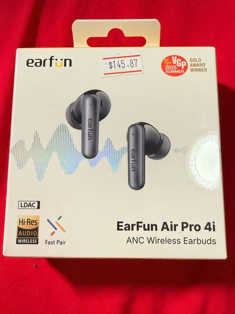Brand new Earphone wirless