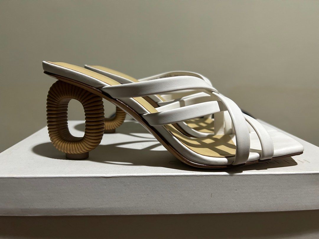 Charles & Keith White Heels US 6 / 36 (Category: Heels) located in Davao. Submitted by melchhhhh (Listing ID 1403964354, Image 3). Description: Sculptural-Heel Strappy Mules - White .