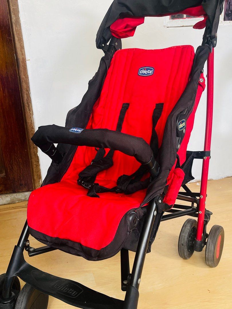 CHICCO STROLLER INFANT-TODDLER (Category: Strollers) located in San Pablo. Submitted by shenettdaily (Listing ID 1403859985, Image 2). Description: Up for grab is Chicco beand stroller from infant to toddler! Reclining. Easy to use and fold. With handle for carrying. With safety harness-lock and under compartment. Detachable cover. Preloved/use so please manage your expectation. Well used. Issue sa handle due to storage. Rubber has some flaw on b