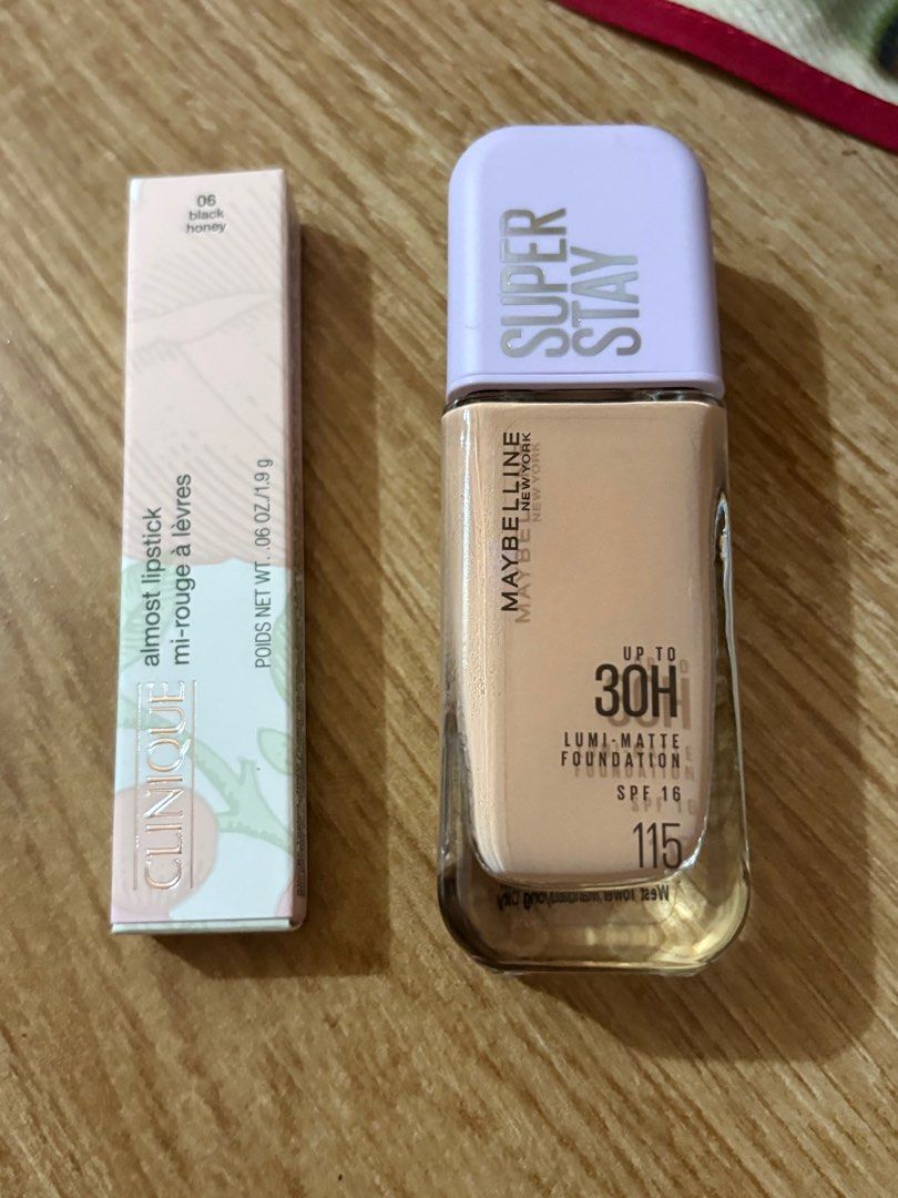 Clinique black honey almost lipstick (Category: Makeup) located in Imus. Submitted by k_c2277 (Listing ID 1403993192, Image 1). Description: Clinique black honey only swatched, hehshs impulsively bought😔 Maybelline Lumi Matte foundation- 200 brand new.