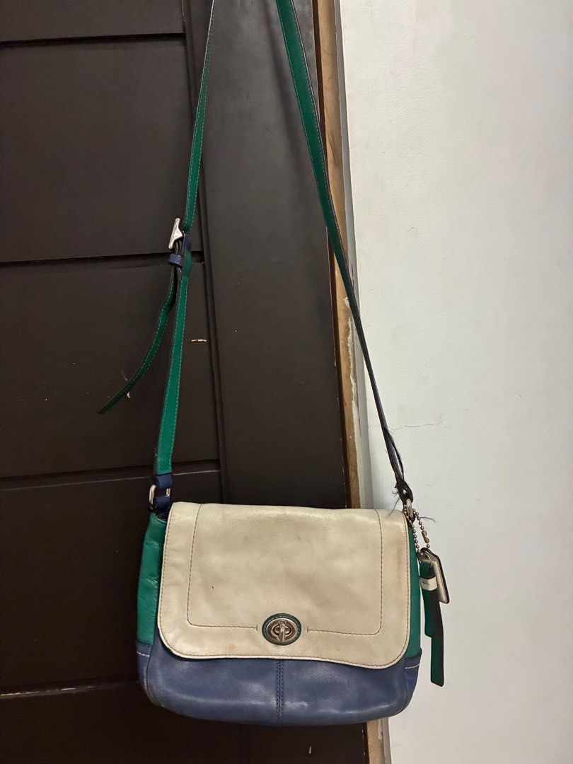 Coach Colorblock Crossbody Bag (Category: Luxury Bags & Wallets) located in Lupao. Submitted by jewellvang36992 (Listing ID 1403941656, Image 1). Description: - Coach colorblock crossbody bag - Flap closure with turnlock - Adjustable long strap - Interior zippered pocket - Coach leather tag with serial number 01361-F24801 - Made of leather.