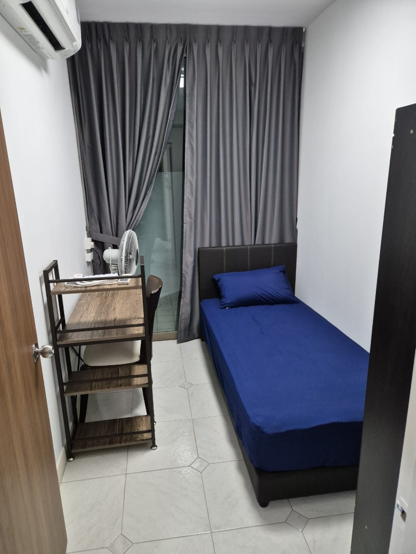 (Category: ) located in . Submitted by weizhil (Listing ID 1403855985, Image 1). Description: .