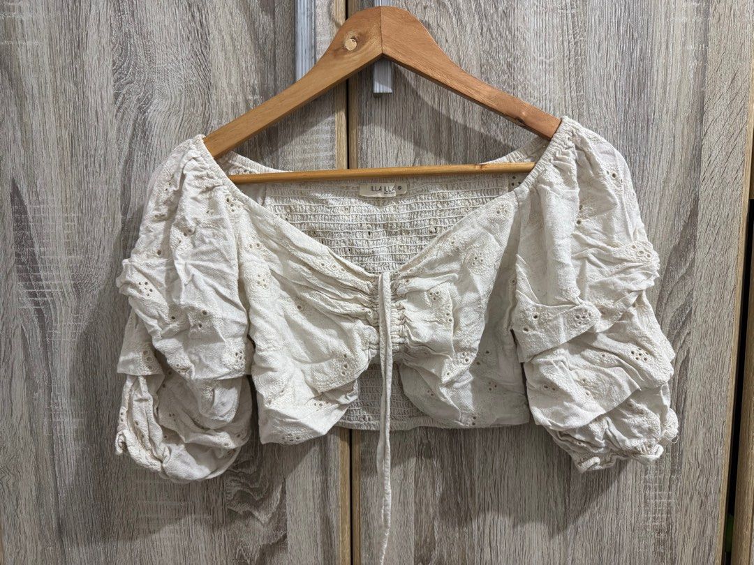 Eyelet Crop Top Puff Sleeve (Category: Shirts) located in Pasig City. Submitted by polarpixie (Listing ID 1403827126, Image 1). Description: .