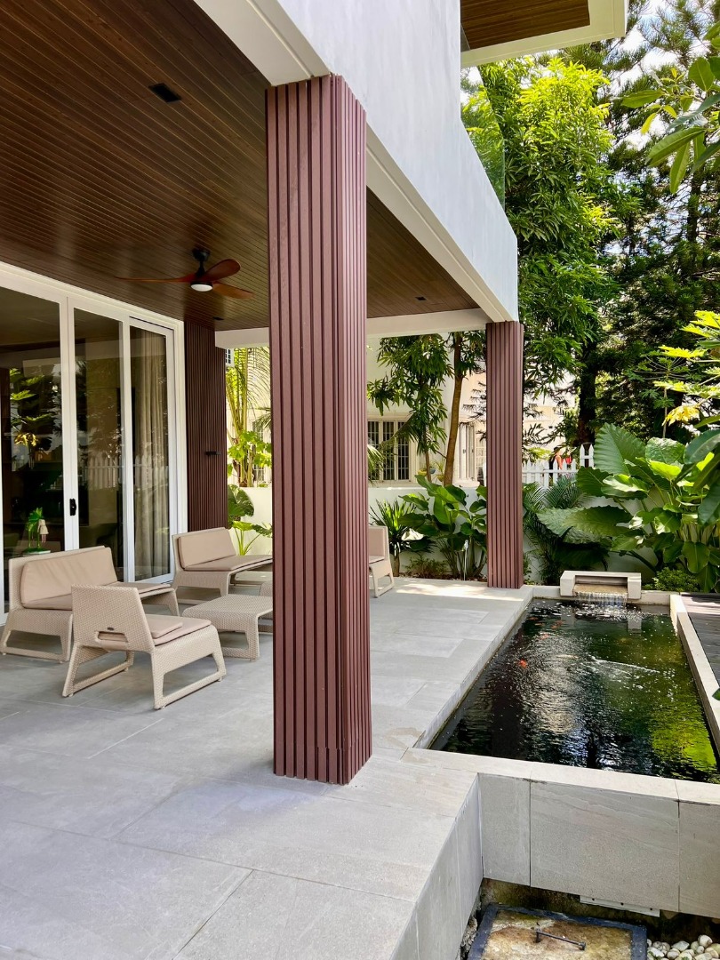 (Category: ) located in . Submitted by sparxrealestate (Listing ID 1403871065, Image 1). Description: .