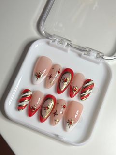 (Category: ) located in . Submitted by berryliciousbeads (Listing ID 1403832061, Image 1). Description: .