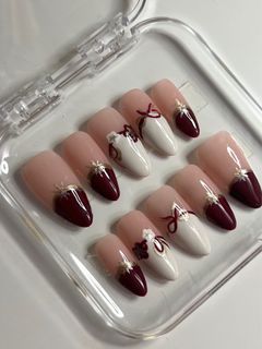 (Category: ) located in . Submitted by berryliciousbeads (Listing ID 1403834369, Image 1). Description: .