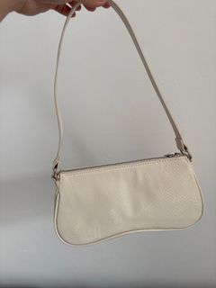 （分類：）位於 。 由 yearnlau 提交（商品編號 1403832930，圖片 1）。簡介： 。