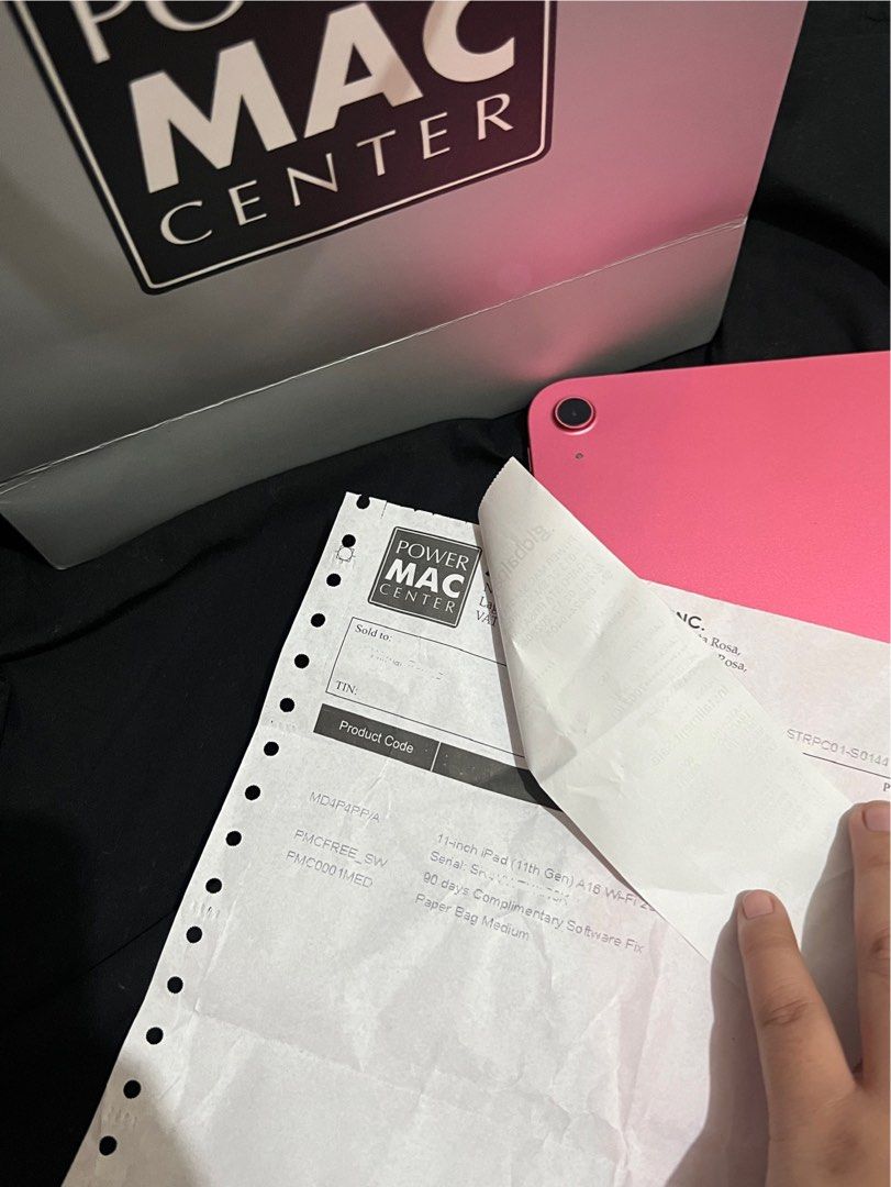 iPad A16 128GB Pink | Power Mac Center (Category: iPad) located in Dasmarinas. Submitted by cn8bpqzw6v (Listing ID 1403913155, Image 1). Description: iPad A16 WiFi 256GB Pink | For Sale! - 11 inch - WiFi - 128GB - Color Pink - Bought last week - with PMC receipt - iOS Version 26.0.1 - 1 year warranty on PMC RFS: upgraded, di na magagamit itong pink. bought for ₱35,990 selling for only ₱₱25,000.