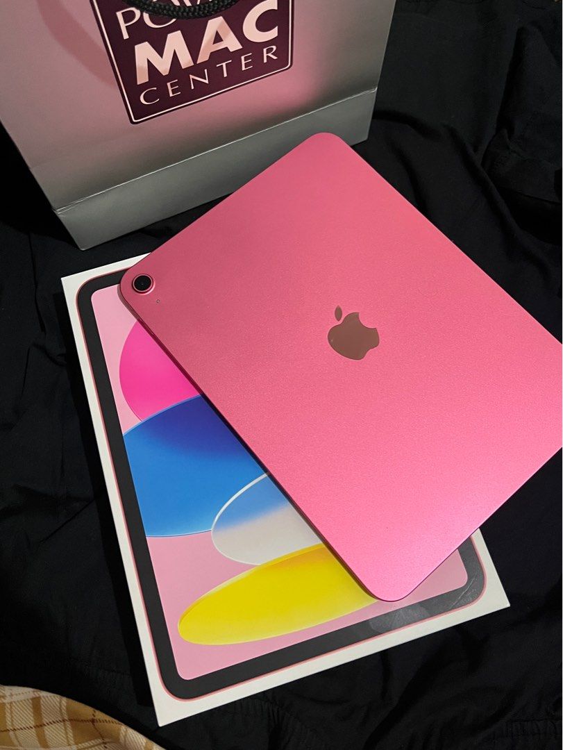 iPad A16 128GB Pink | Power Mac Center (Category: iPad) located in Dasmarinas. Submitted by cn8bpqzw6v (Listing ID 1403913155, Image 2). Description: iPad A16 WiFi 256GB Pink | For Sale! - 11 inch - WiFi - 128GB - Color Pink - Bought last week - with PMC receipt - iOS Version 26.0.1 - 1 year warranty on PMC RFS: upgraded, di na magagamit itong pink. bought for ₱35,990 selling for only ₱₱25,000.