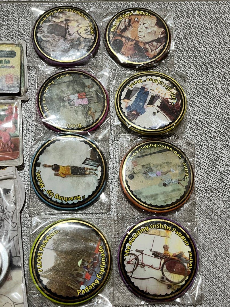 keychains (Category: Other Merchandise) located in Singapore. Submitted by myraa_ms (Listing ID 1403838771, Image 4). Description: - assorted keychains from Malaysia, Penang - 1 for $1, take all 30 pcs for $18 - has keychains, nail clippers and fridge magnets.