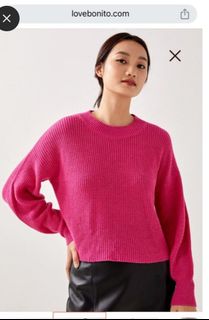 (Category: ) located in . Submitted by mvycloset (Listing ID 1403812242, Image 1). Description: .