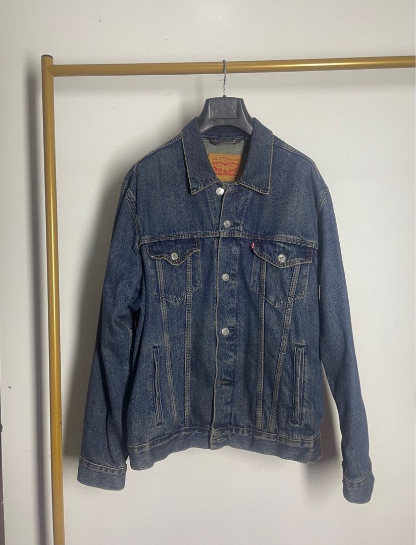 Levi's Trucker Jacket Type 3 XL (Category: Coats, Jackets and Outerwear) located in San Pedro. Submitted by overallph (Listing ID 1403969360, Image 1). Description: Levi's Trucker jacket Size: XL 1700+sf.