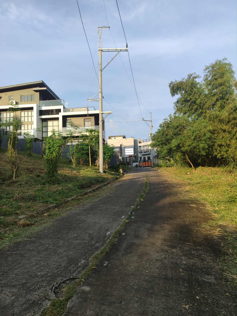 (Category: ) located in . Submitted by ayreenl (Listing ID 1403864458, Image 1). Description: .