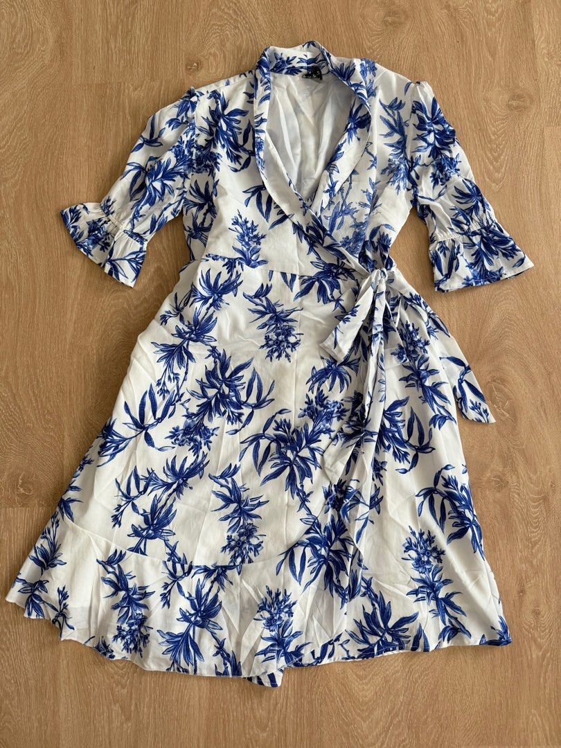 Maternity Dress size S/M (Category: Dresses) located in Makati City. Submitted by halftime.halftime (Listing ID 1403991671, Image 1). Description: .