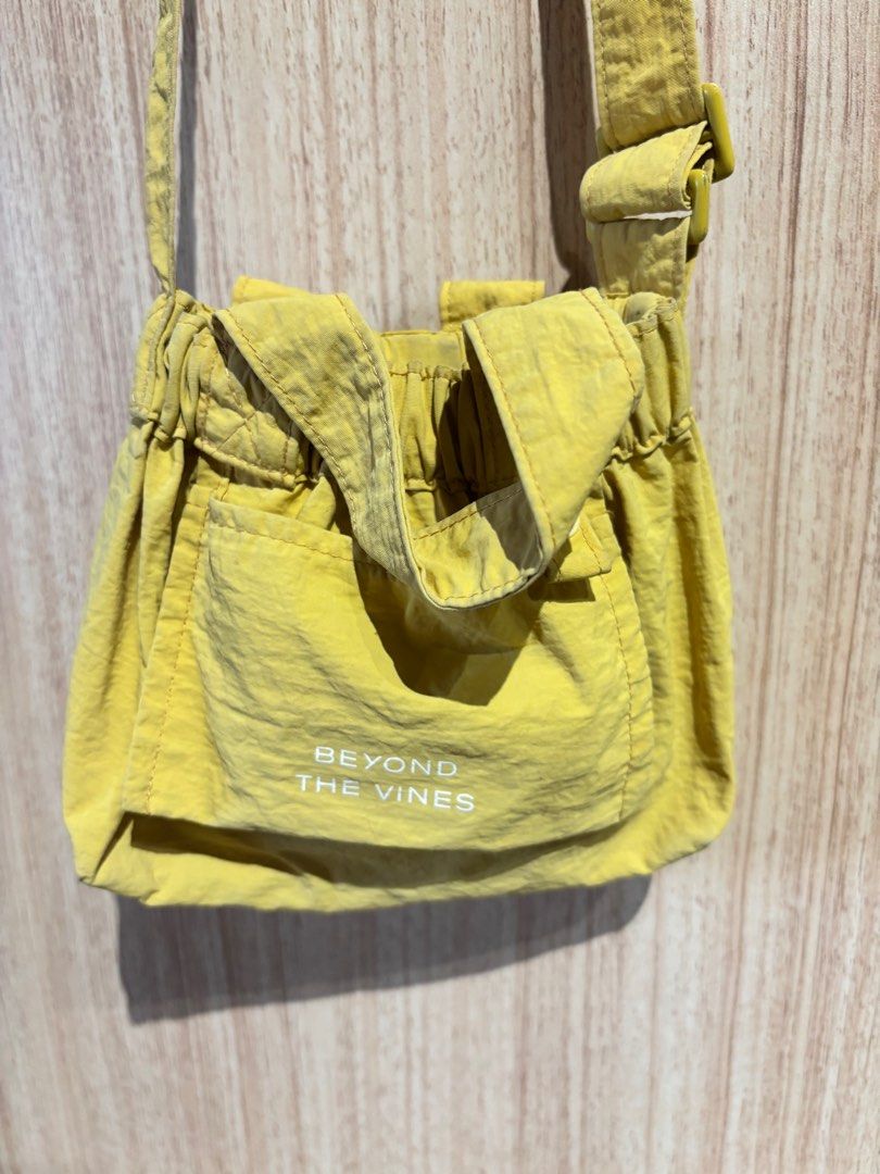 Micro Dumpling - BTV (Category: Cross-body Bags) located in Paranaque City. Submitted by loopystrunk (Listing ID 1403913102, Image 2). Description: The item was bought in Singapore. .