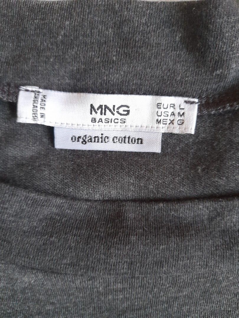 MNG Basics Organic Cotton Long Sleeve Blouse (Category: Longsleeves) located in San Pedro. Submitted by JohnsonKeeps (Listing ID 1403845940, Image 3). Description: - Mango Basics long sleeve blouse - Color: Dark gray - Size: Large (L) - Material: Organic cotton - Design: Boat neck - Made in Bangladesh.