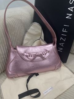 (Category: ) located in . Submitted by mek.preloved (Listing ID 1403954818, Image 1). Description: .
