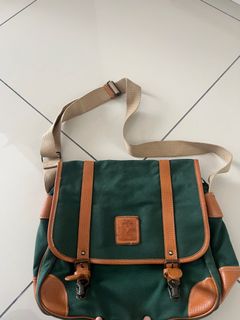 (Category: ) located in . Submitted by aaishaa_store (Listing ID 1403842312, Image 1). Description: .