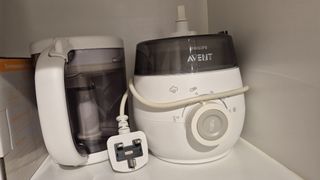 (Category: ) located in . Submitted by 3v3rythingmustg0 (Listing ID 1403909068, Image 1). Description: .