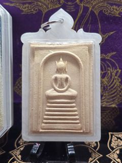 (Category: ) located in . Submitted by kt.amulets (Listing ID 1403815719, Image 1). Description: .