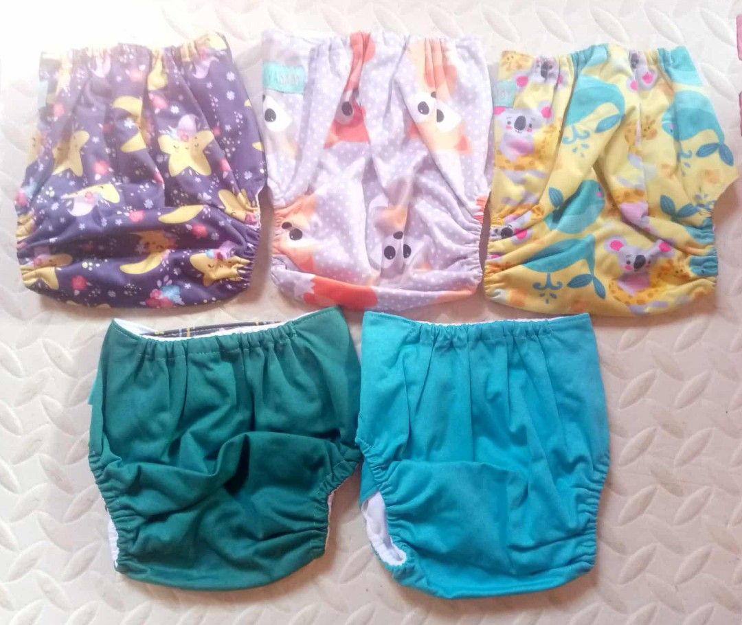 Preloved cloth diaper (Category: Diapers & Baby Wipes) located in Manila. Submitted by prelovedlittles (Listing ID 1403808649, Image 1). Description: preloved po ito pass sa maselan 👉 FIXED PRICE, PASS SA TATAWAD 👉 once or twice lang nagamit 👉 120 each 👉 TAKE ALL 500 (5pcs) 📌 Batasan hills qc 👉 Lalamove/meetup (our lady of fatima chapel/pccaes) 🚛 direct j&t/flash express.