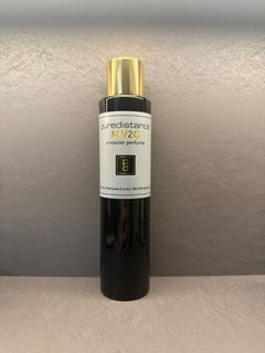 （分類：）位於 。 由 xxxmpfragrancexxx 提交（商品編號 1403913893，圖片 1）。簡介： 。