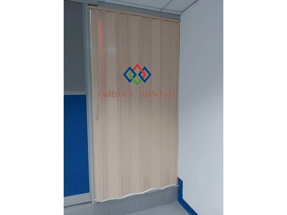 PVC Accordion folding Door &Horizontal Blinds (Category: Curtains & Blinds) located in Caloocan City. Submitted by anditcelina-60677 (Listing ID 1403824394, Image 1). Description: Horizontal blinds, perfect for office or home use. The blinds are a neutral color, offering a clean and modern look. These blinds can help control the amount of light entering a room while maintaining privacy. -Look for: CELINA@0950-163-5927.