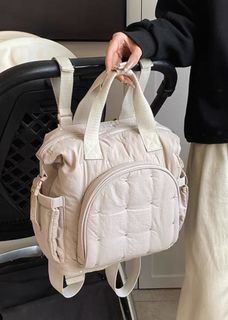 (Category: ) located in . Submitted by ohmyshop (Listing ID 1403874765, Image 1). Description: .