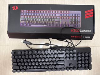 (Category: ) located in . Submitted by zt123 (Listing ID 1403940598, Image 1). Description: .
