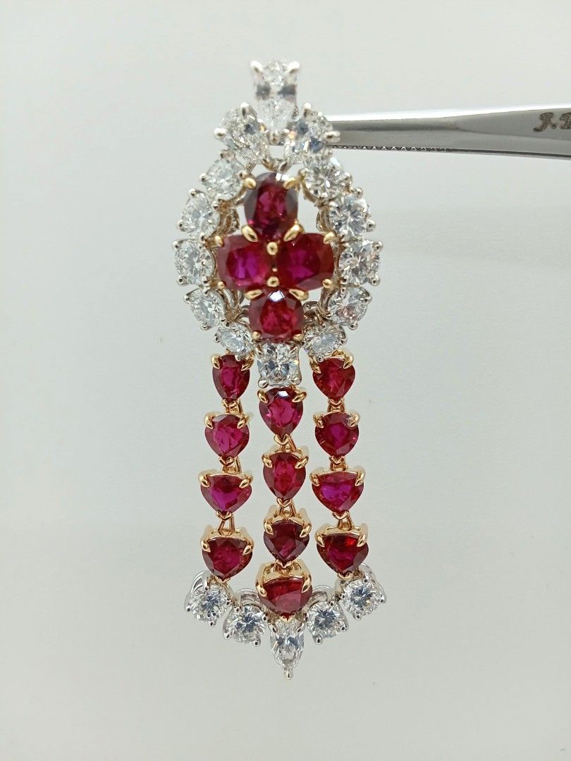 Ruby Diamond Pendant (Category: Necklaces) located in Kuala Lumpur. Submitted by k-estore (Listing ID 1403909384, Image 1). Description: Gold Color: White / Yellow Gold Carat: PT 950 & 18Kt Yellow Gold Gross Weight: 12.66gm Diamond: 3.85 cts Ruby: Approx 3.80 -4.20ts Each order will be beautifully packaged for gift giving in a jewelry box Custom made jewelry available If you have any questions about this piece or if we can help you with any other