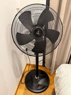 (Category: ) located in . Submitted by louis2209 (Listing ID 1403846495, Image 1). Description: .