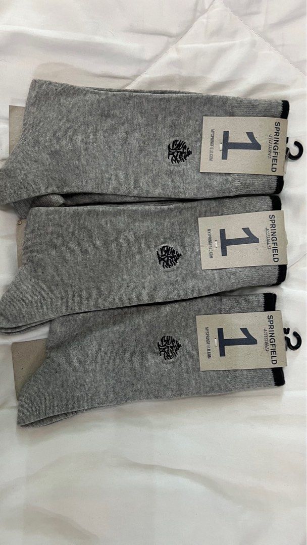 Springfield Men's Socks (Category: Socks) located in Manila. Submitted by blossom.mystique21 (Listing ID 1403842763, Image 2). Description: Original price:295 Selling Price:100.
