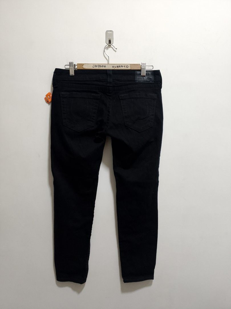 True religion jeans women (Category: Jeans) located in Santiago. Submitted by trift3311v2 (Listing ID 1403917656, Image 2). Description: True religion jeans women 29 on tag Width 32 Length 33 Open leg 5.5 Excellent condition 750+ship.