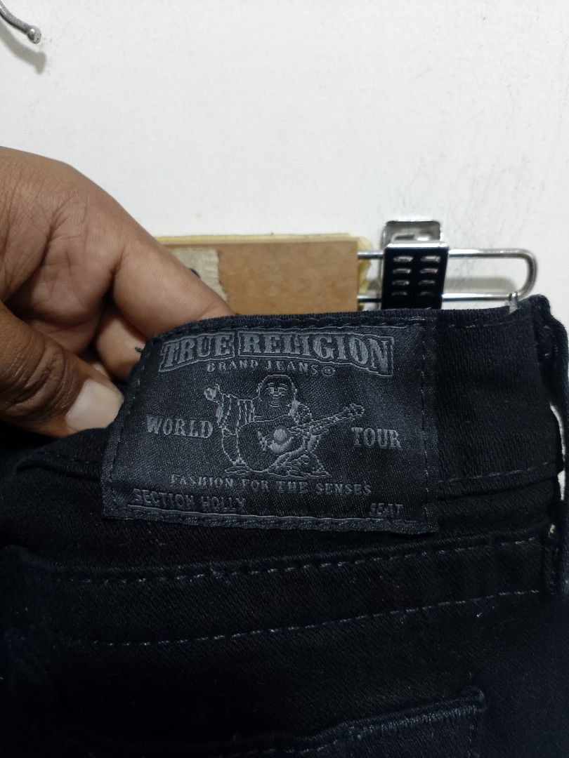 True religion jeans women (Category: Jeans) located in Santiago. Submitted by trift3311v2 (Listing ID 1403917656, Image 3). Description: True religion jeans women 29 on tag Width 32 Length 33 Open leg 5.5 Excellent condition 750+ship.