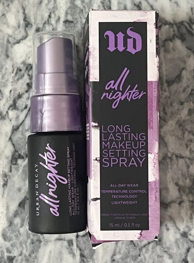 Urban Decay All Nighter Long-Lasting Makeup Setting Spray (Category: Makeup) located in Manila. Submitted by juanashopbies_ph (Listing ID 1403950623, Image 1). Description: Urban Decay All Nighter Long-Lasting Makeup Setting Spray SIZE: 15ml Benefits Natural finish •Longwear The MECCA view A vegan, weightless mist that sets and holds makeup in place for up to 16 hours, no matter the climate. Suitable for all skin types, this spray will ensure mak