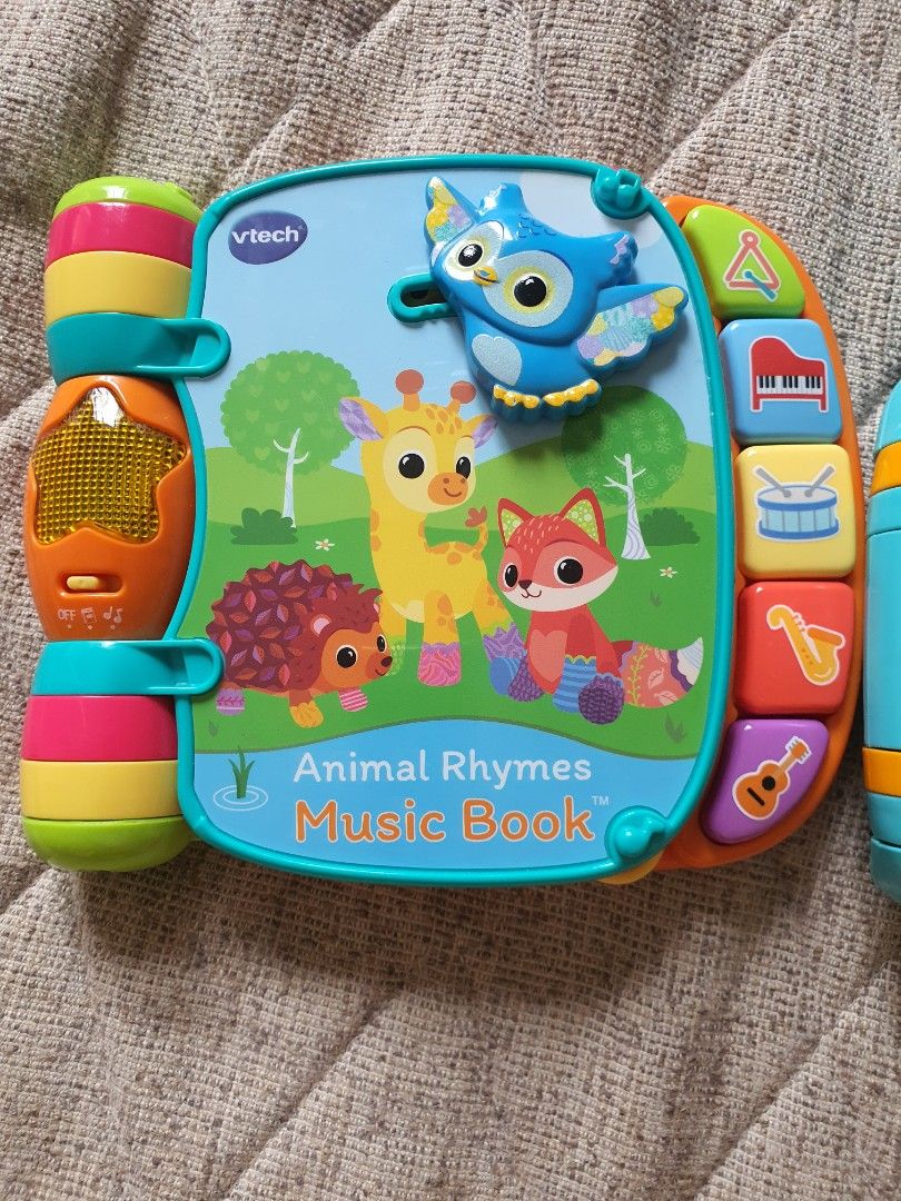 Vtech baby music book Leap frog (Category: Infant Playtime) located in Las Pinas. Submitted by halo_muse (Listing ID 1403824663, Image 1). Description: Vtech animal rhymes music book P1k Leap frog hug & learn bears book P1k excellent condition.