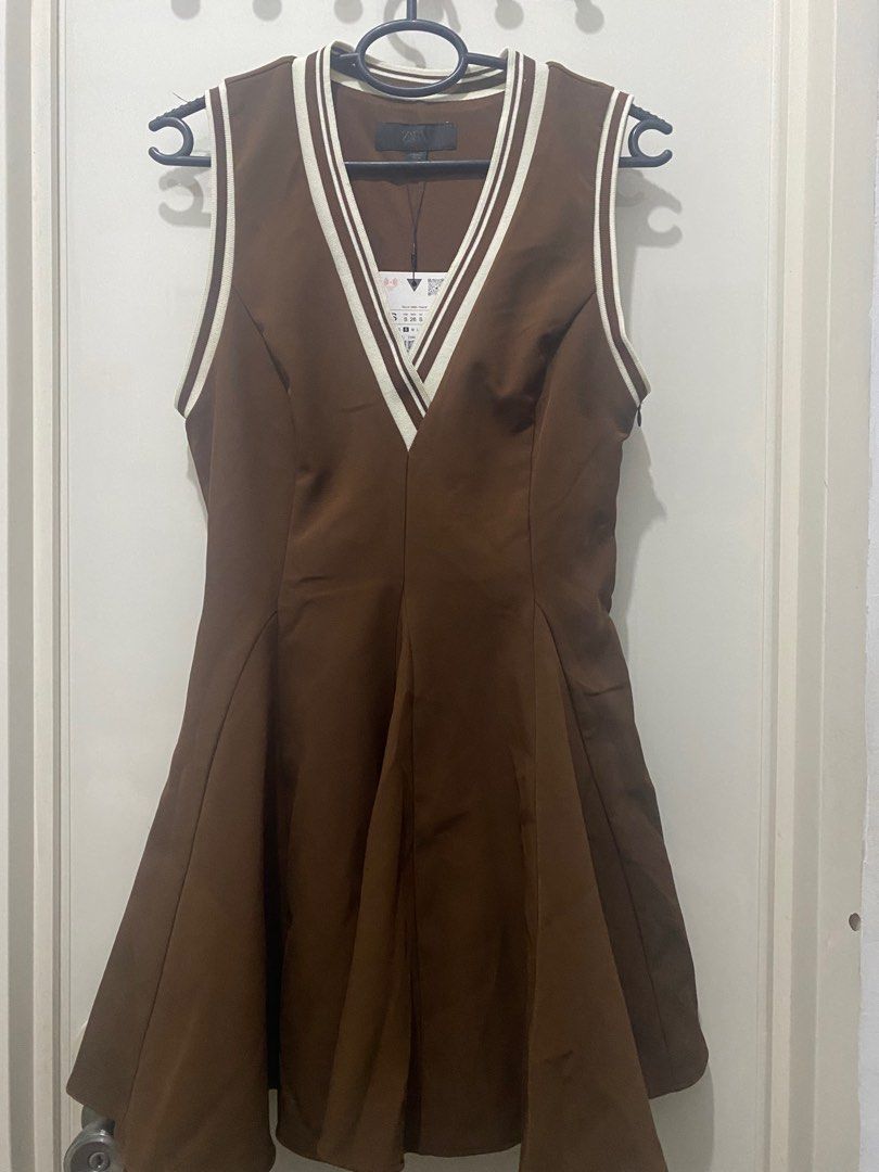 Zara Skater Dress (Category: Dresses) located in Balanga. Submitted by be.gab (Listing ID 1403964160, Image 3). Description: Brand new with tag.