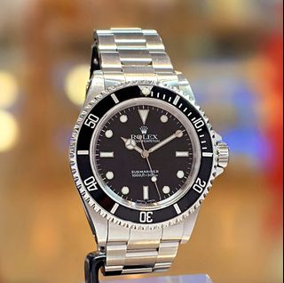 (Category: ) located in . Submitted by davidofftimepieces (Listing ID 1404086807, Image 1). Description: .