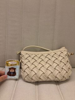 （分類：）位於 。 由 kumo_chubby 提交（商品編號 1404151415，圖片 1）。簡介： 。