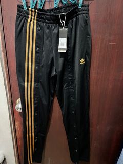 (Category: ) located in . Submitted by _baglover21 (Listing ID 1404164674, Image 1). Description: .