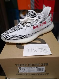 adidas gazelle silver green womens Adidas Yeezy Boost 350 V2 Zebra - CP9654