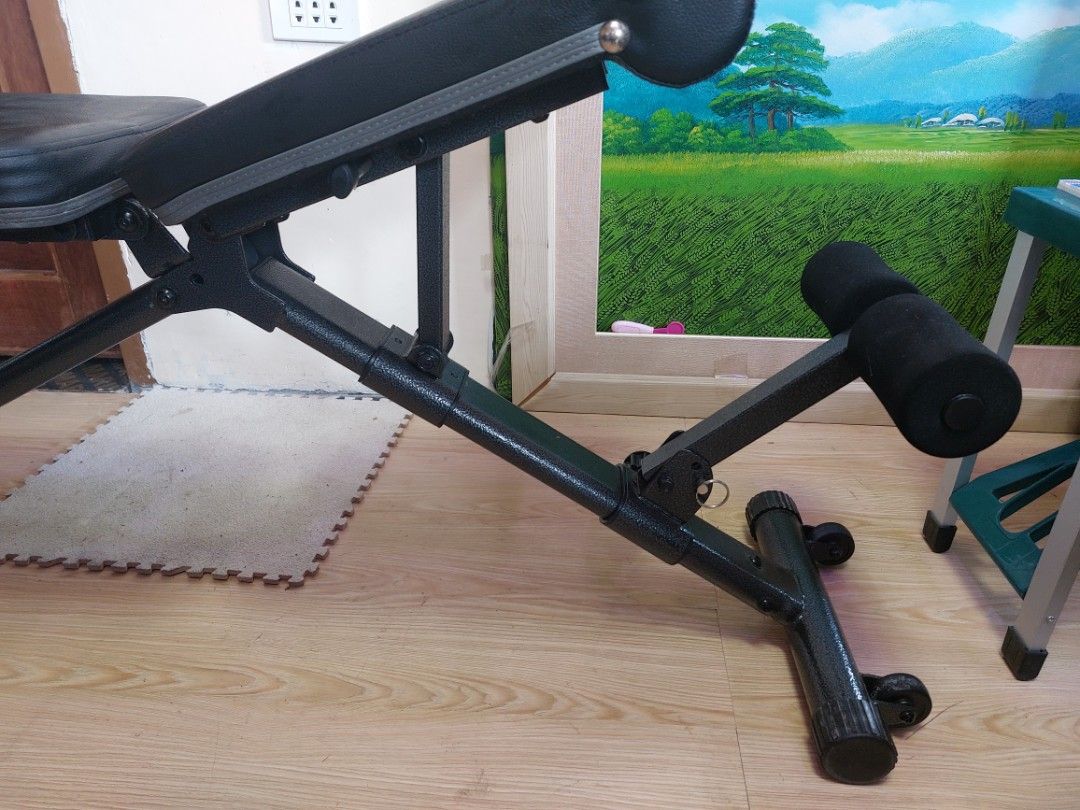 Adjustable Bench (Category: Weights & Dumbbells) located in Baliuag. Submitted by papa.gardz (Listing ID 1404174187, Image 3). Description: adjustable bench. high quality. japan.