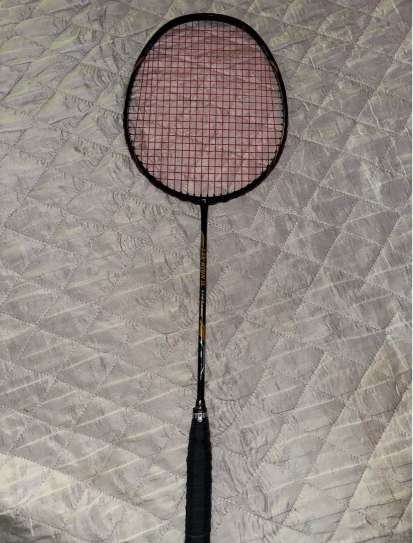 Apacs lee hyun ill + dunlop strings 30 lbs (Category: Racket and Ball Sports) located in Manila. Submitted by alexcara (Listing ID 1403996322, Image 1). Description: Max tension 35 LBS Currently 30 Lbs (Bagong string) Even Balance .