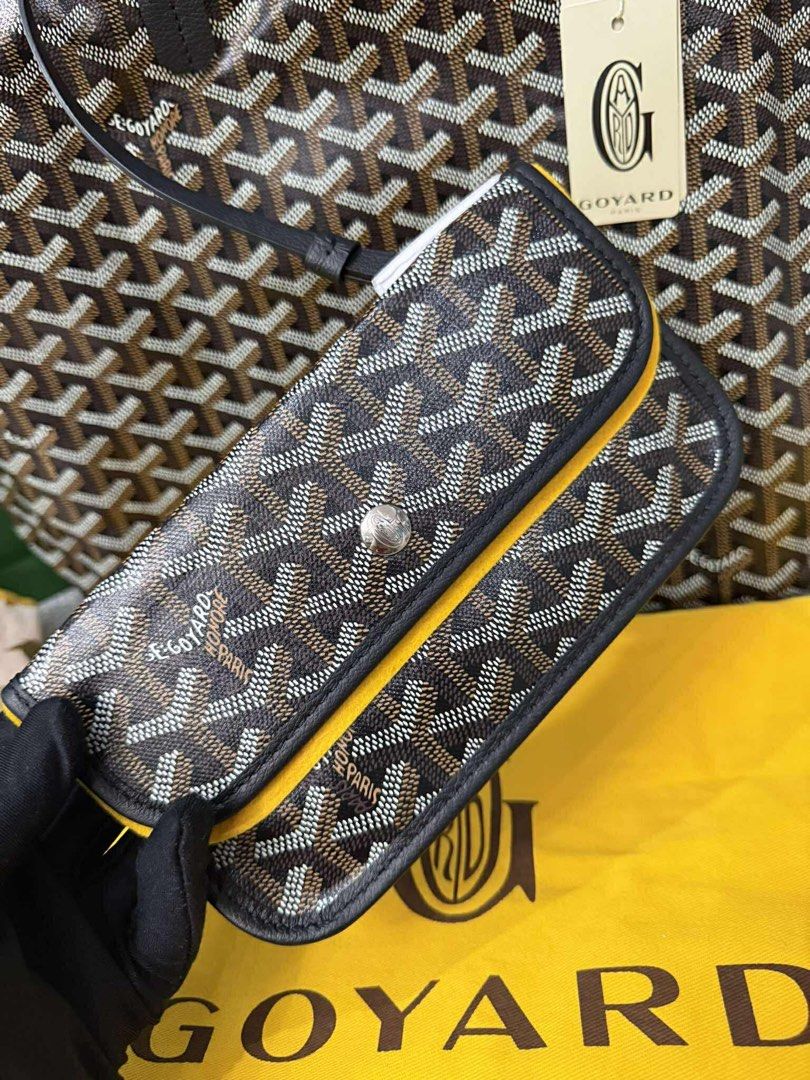 Authentic Goyard st.louis PM Black (Category: Luxury Bags & Wallets) located in Quezon City. Submitted by jhaediah (Listing ID 1404087531, Image 2). Description: Bnew Goyard St.Louis PM Black What you see is what you get Original Davao loc.