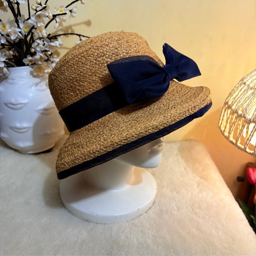 Authentic Hardy Amies London Straw Hat (Category: Hats & Beanies) located in Binangonan. Submitted by makoleksyon (Listing ID 1403973833, Image 1). Description: Excellent condition Like new No flaws Bought in Japan 💯% Authentic Money back guarantee .